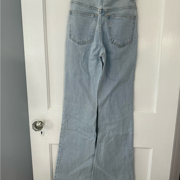 Cotton On Original Flare Jeans Womens US 2 / AU 6 / EU 34 / BR 36 NEW - Picture 2 of 3